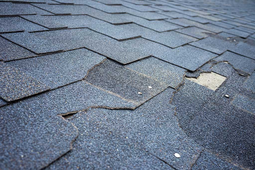 Emergency Roof Repair 24/7 | Lakewood, CO